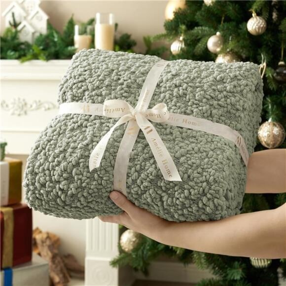 Home Knit Throw Blanket with Tassels for Couch, Luxury Boho Throw - Picture 3 of 7